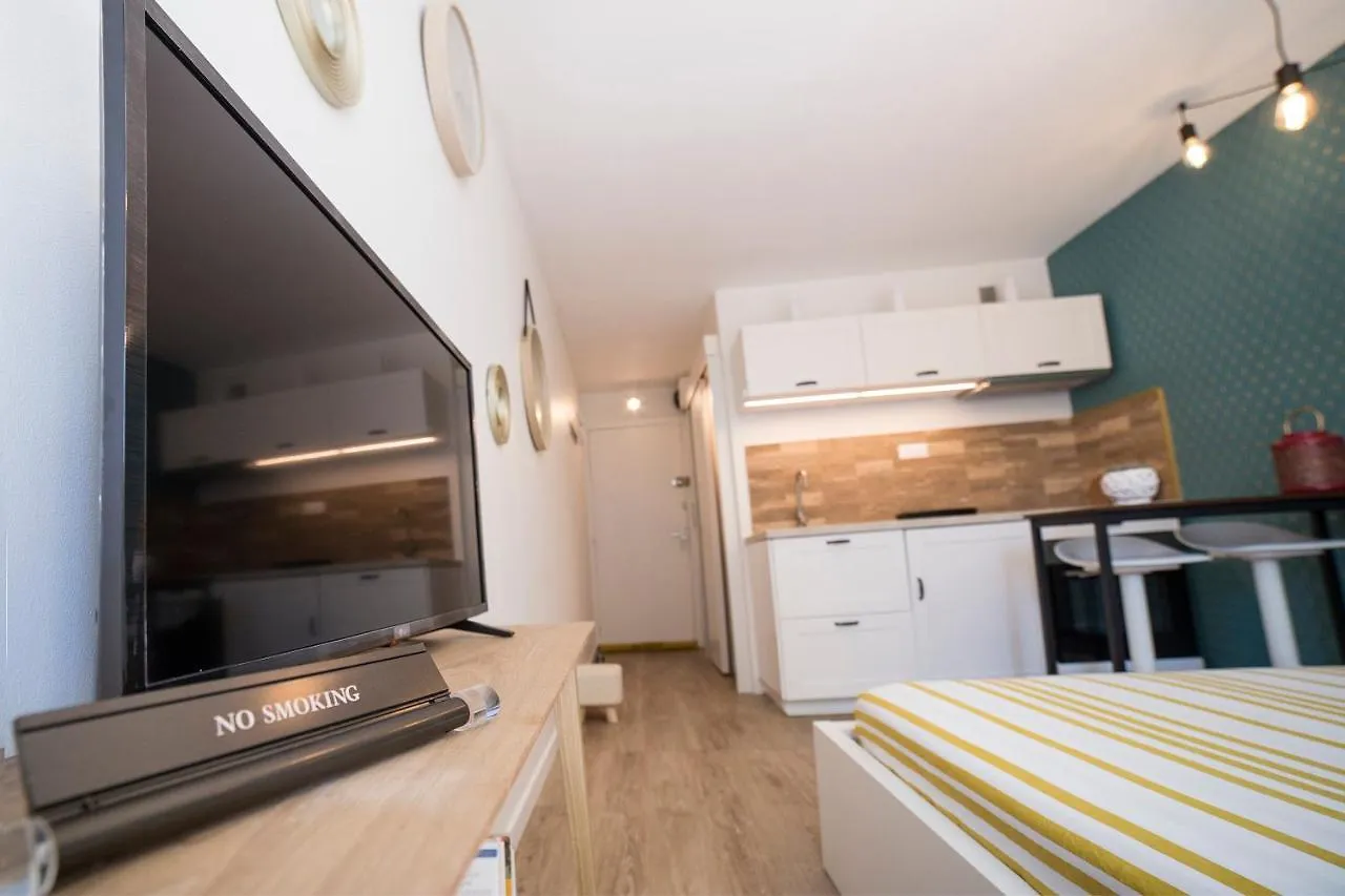 Bleu Horizon Apartment Roquebrune-Cap-Martin 0*,  France